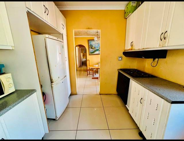 3 BEDROOM HOUSE FOR SALE IN AVOCA HILLS